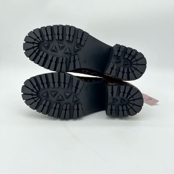 SEVEN7 Women’s Berlin Lug Sole Bootie Leopard 7 - Picture 3 of 11